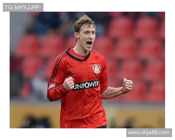 追忆非洲雄鹰巴拉克辉煌征程与绿茵场上不屈灵魂